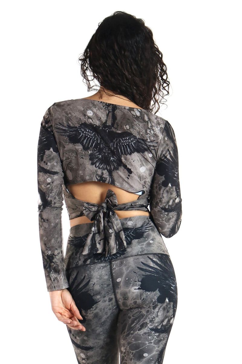 Ballet Barre Top - The Raven image number 1