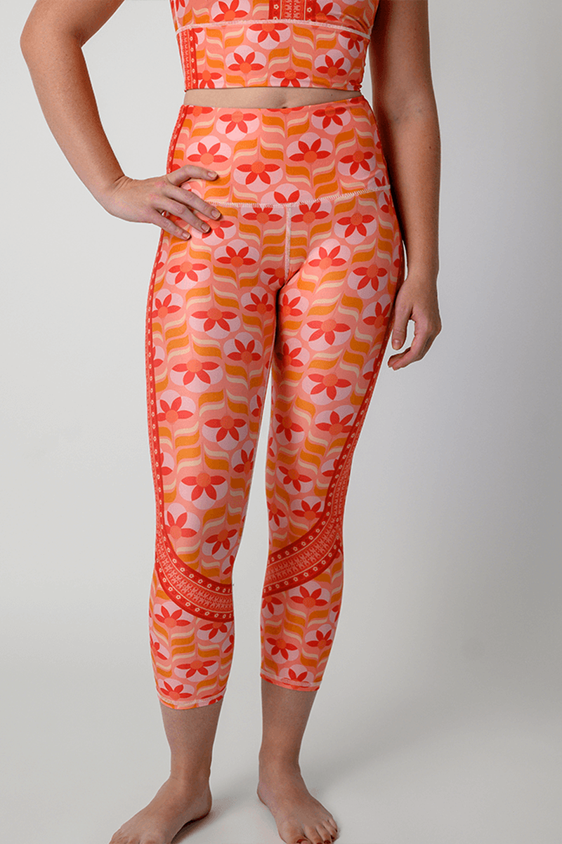 Capri Legging - Peach Out image number 3