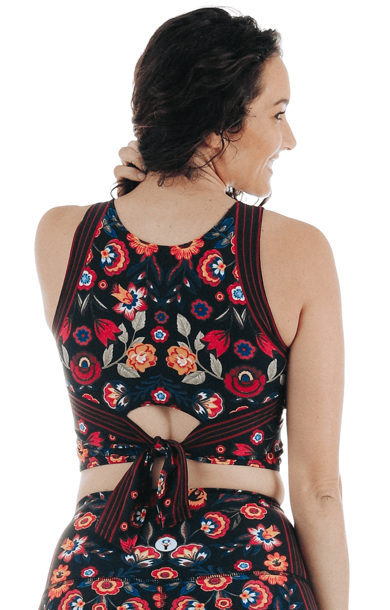 Ready or Knot Tank - Folklore image number 3