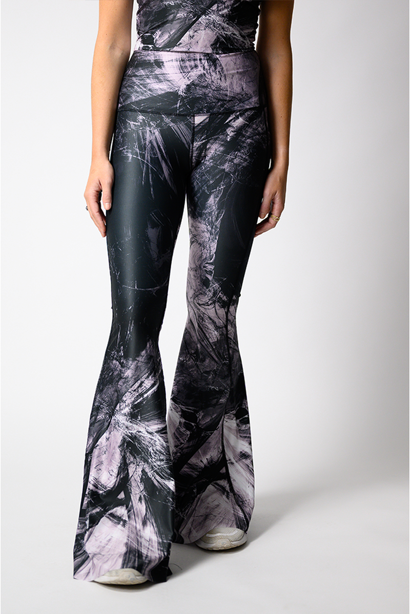 Original Bell - Root Chakra in Black  image number 1