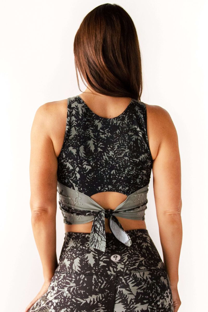 Ready or Knot Tank - Transformation image number 1