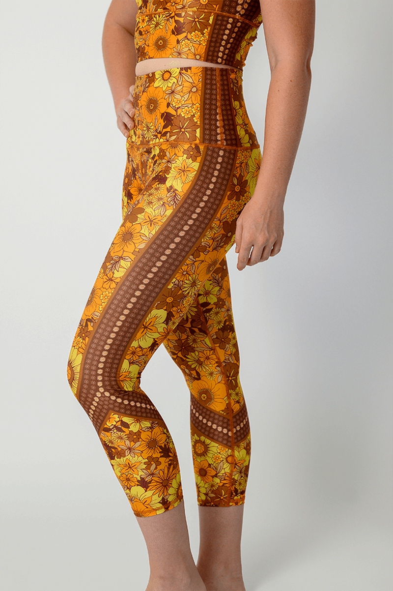 Capri Legging - Flower Power image number 1