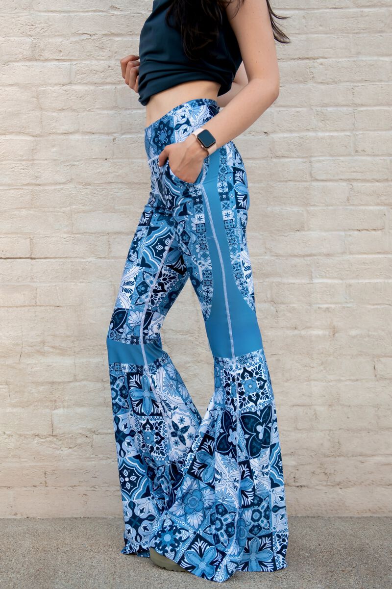 Pocket Bell - Mosaic In Blue image number 0