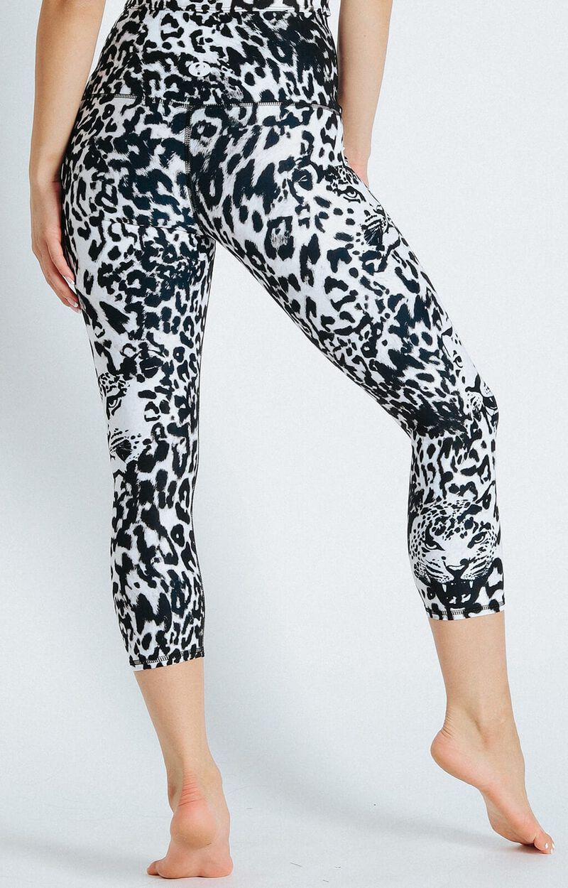 Capri Legging - Ghost Leopard image number 3