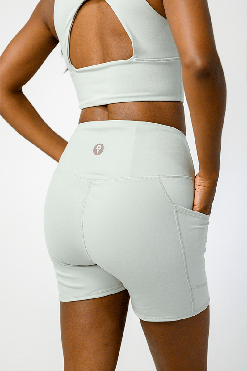 Nonstop Short - Overcast image number 2