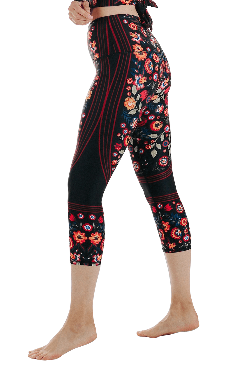Capri Legging - Folklore image number 1
