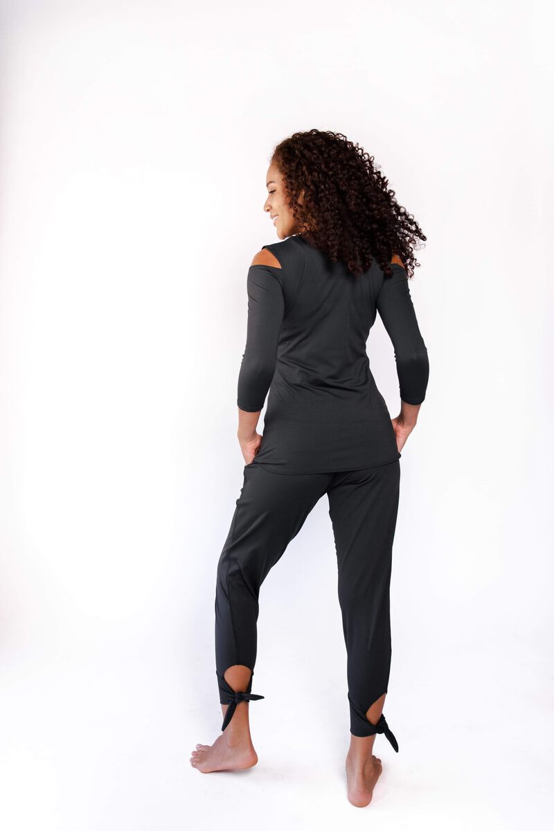 Open Shoulder Top - Jet Black image number 4