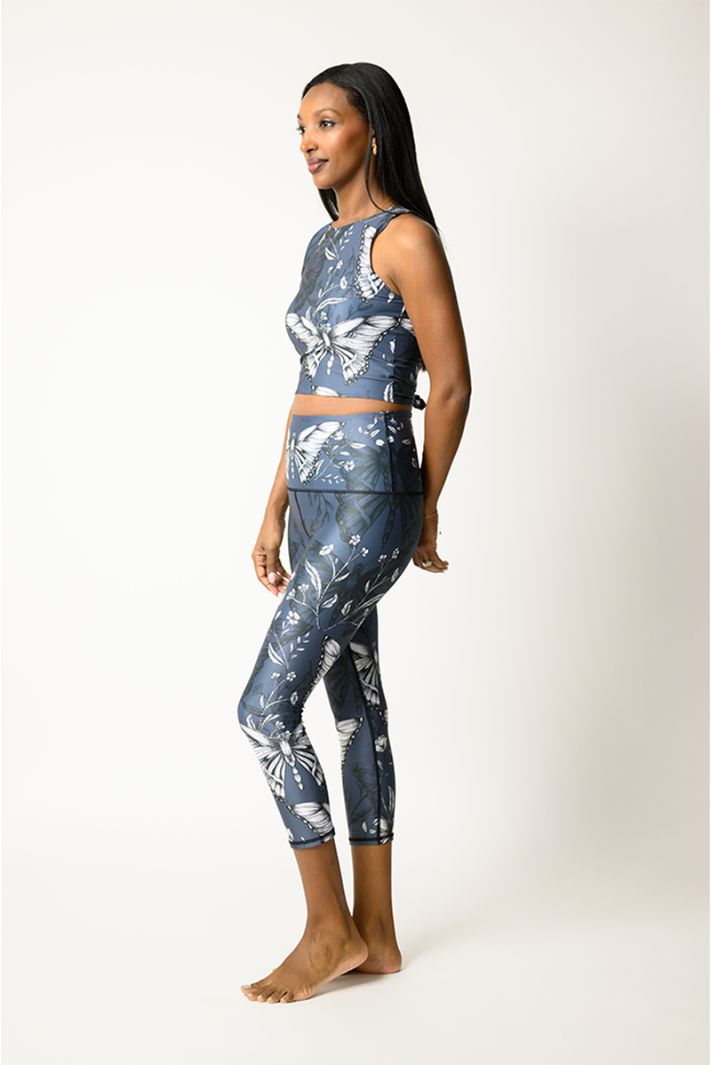 Capri Legging - Winging Moves image number 2
