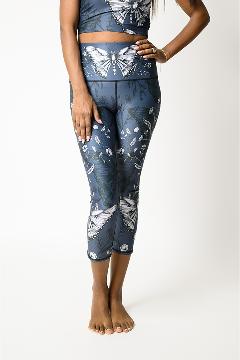 Capri Legging - Winging Moves image number 1