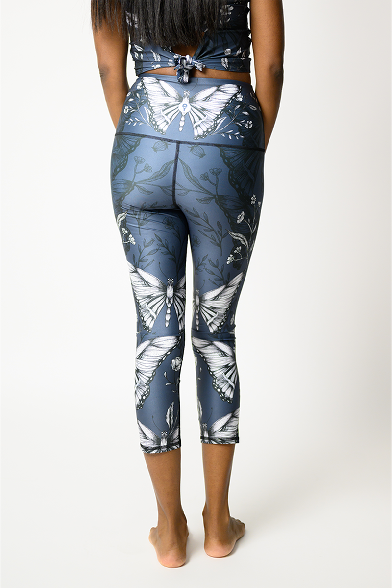 Capri Legging - Winging Moves image number 3