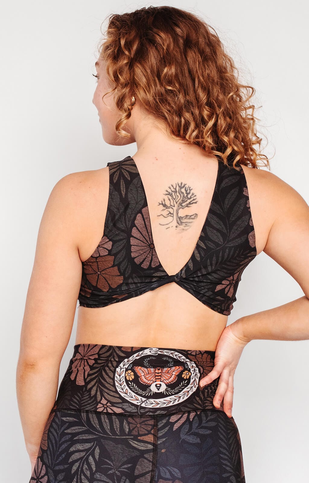 Twist & Turn Bra - Ouroboros image number 2.0
