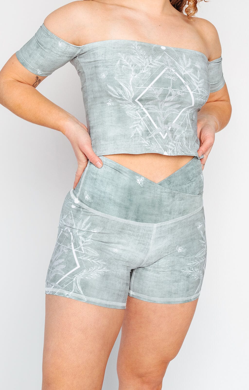 Movement Short - Pure Sage image number 0.0